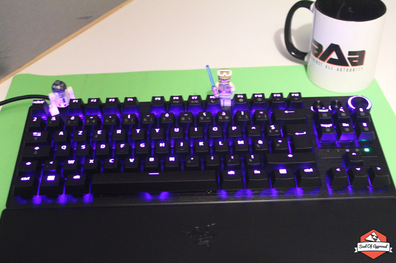 Le clavier Razer Huntsman V3 Pro TKL en plein test